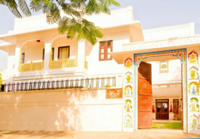 Отель Ikaki Niwas - A Heritage Boutique Hotel  Джайпур